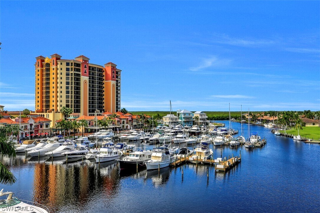 Foto principal - 5781 Cape Harbour Dr