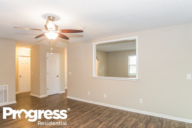 Foto del edificio - 1231 Turtle Creek Dr N