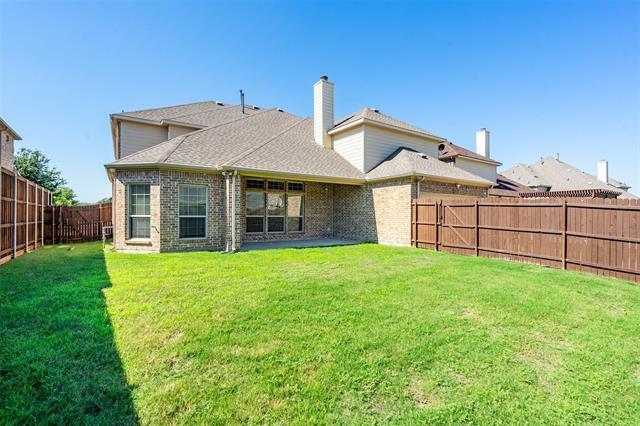 Building Photo - 3370 Whitney Dr