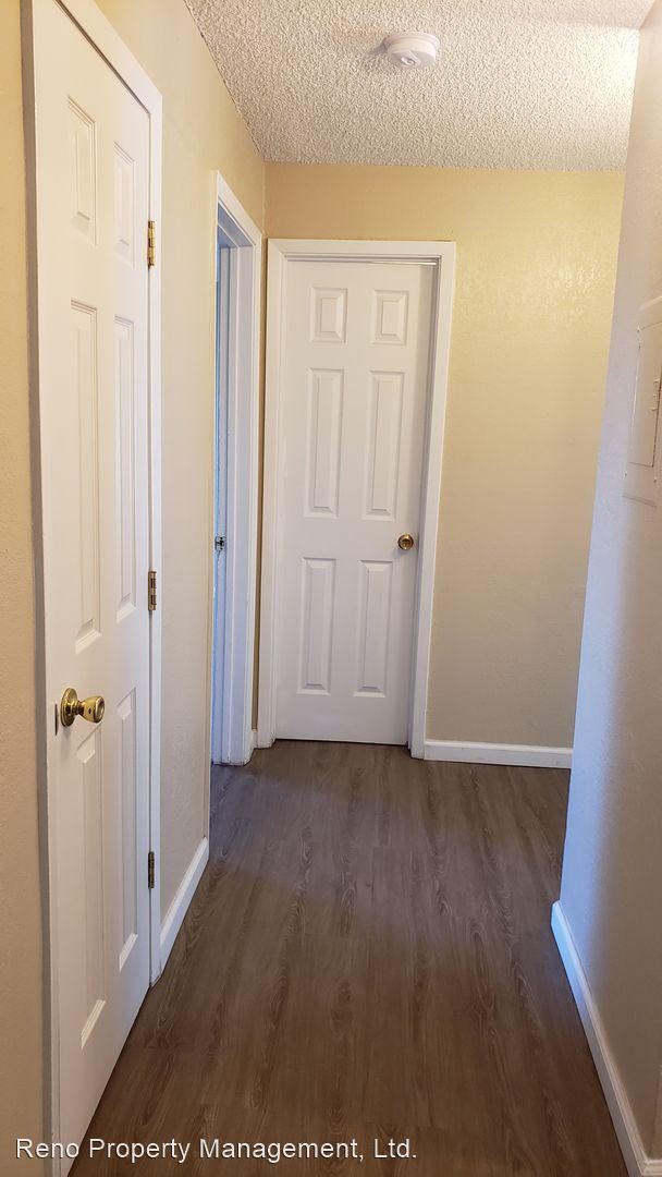 Foto del edificio - 2 br, 1 bath House - 3915 Clear Acre Lane ...