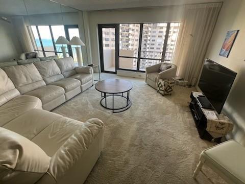 Foto del edificio - 5000 N Ocean Blvd