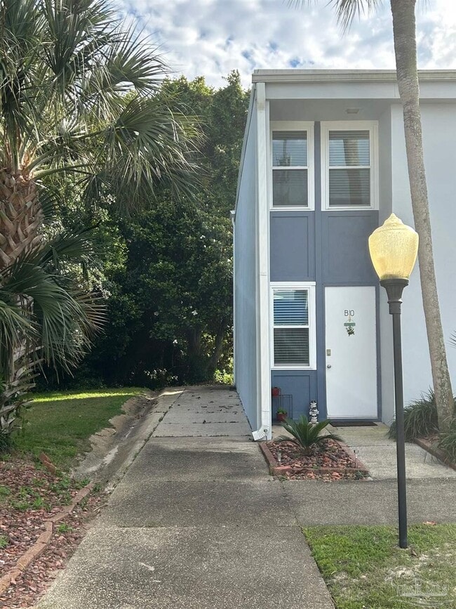 Building Photo - 201 Pensacola Beach Rd
