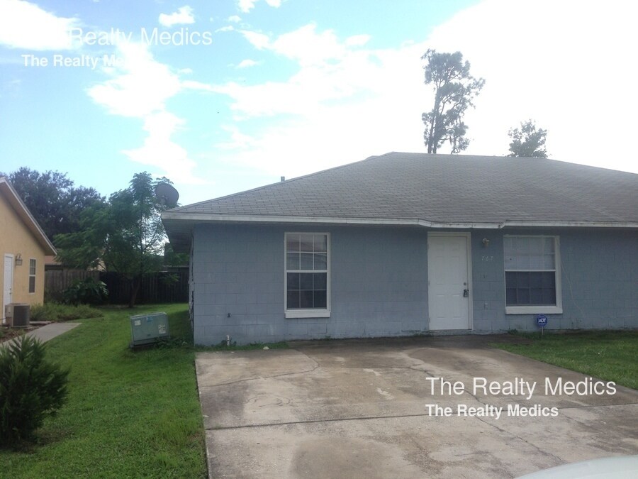 Primary Photo - 767 Lucaya Dr