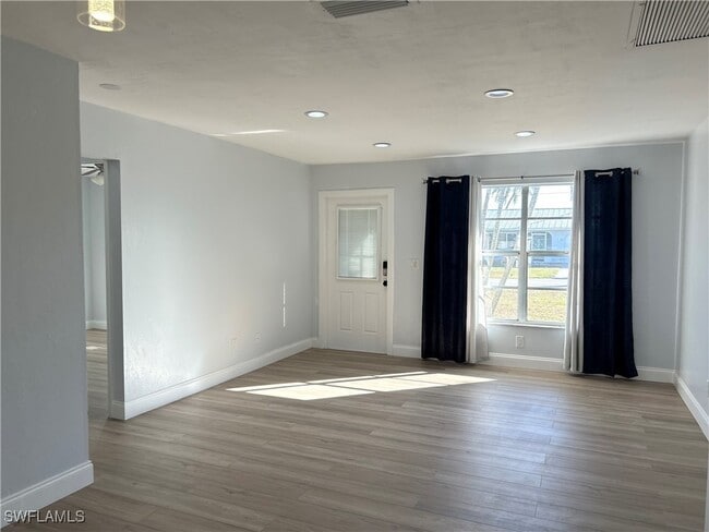 Foto del edificio - 1428 SE 20th Ave