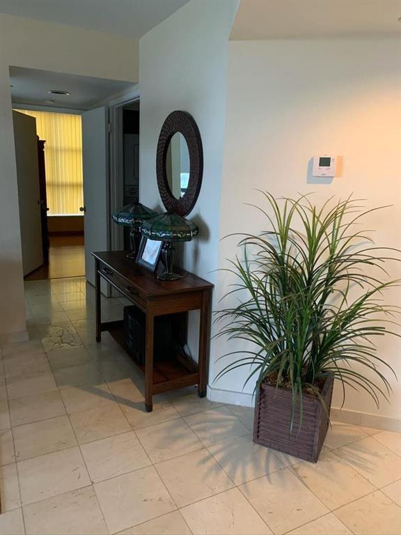 Foto del edificio - 3400 NE 192 St