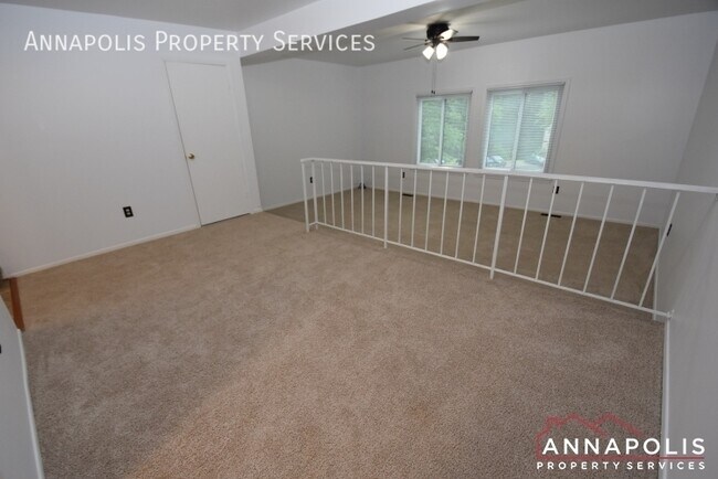 Foto del edificio - 1241 Birchcrest Ct