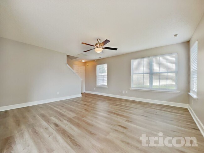 Foto del edificio - 7328 Brighton Hill Ln
