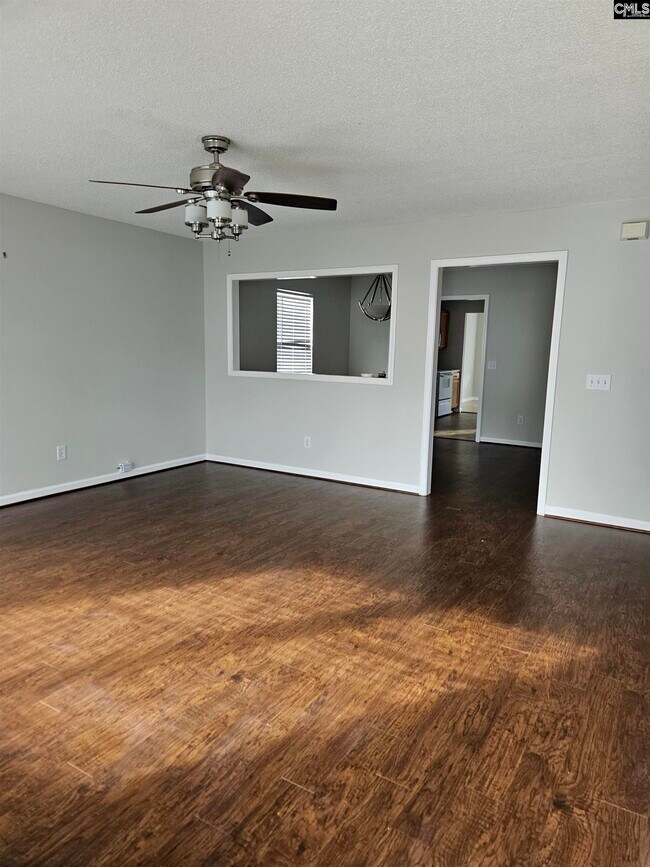 Building Photo - 408 Dahoon Dr