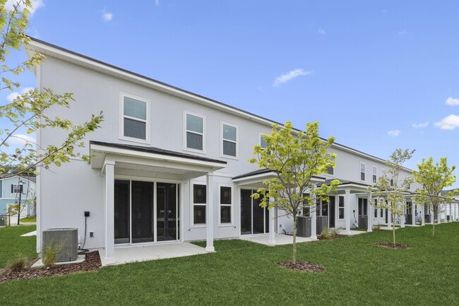 Building Photo - Casa Solara Townhomes