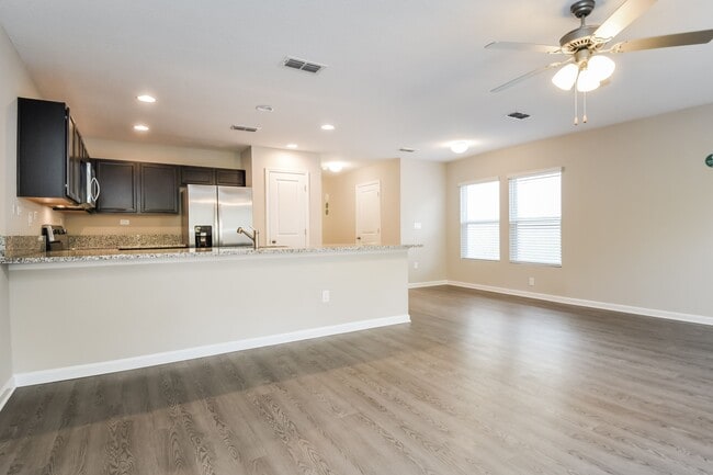 Foto del edificio - 783 Henley Ct