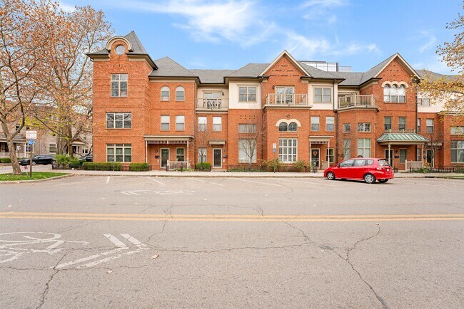 Foto del edificio - 47 Buttles Ave