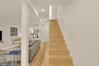 Building Photo - 1608 5th St NW