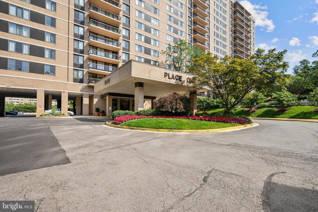 Foto principal - 5500 Holmes Run Pkwy