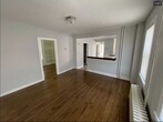 Primary Photo - 128 Laurel St
