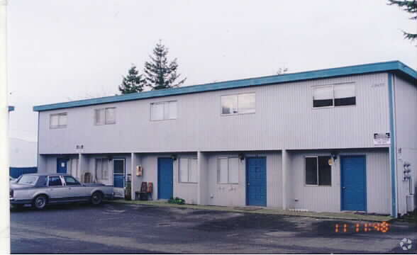Building Photo - Totem Townhome