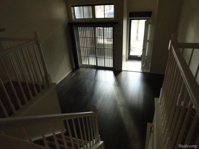 Foto del edificio - 3985 Forester Blvd