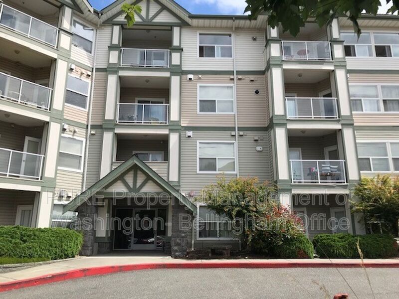 Foto principal - 251 W Bakerview Rd