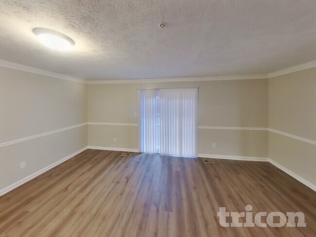 Building Photo - 367 Woodland Green Ct