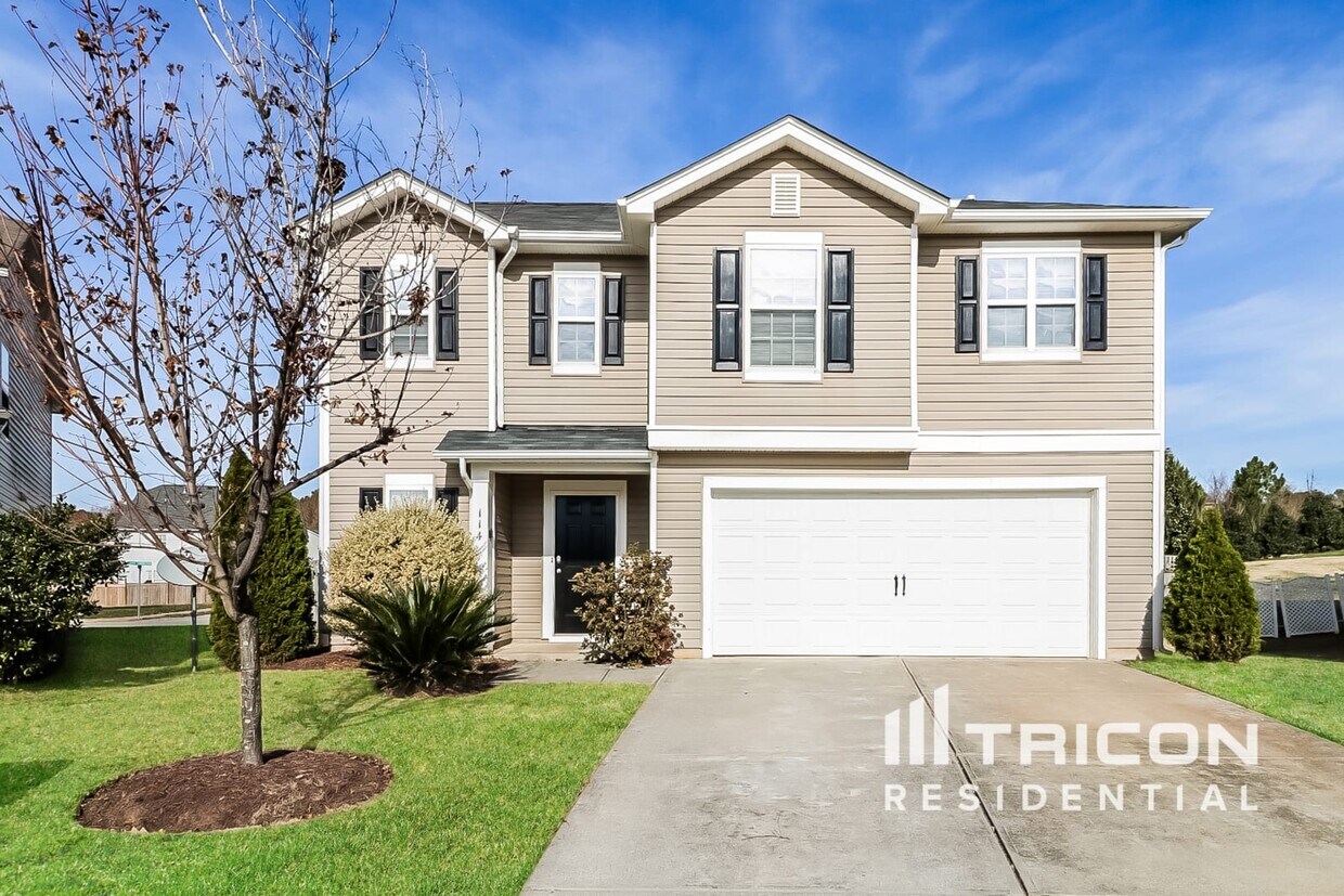 Foto principal - 114 Yarmouth Dr