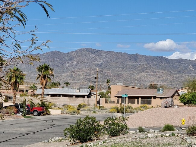 Building Photo - 3040 Crater Dr