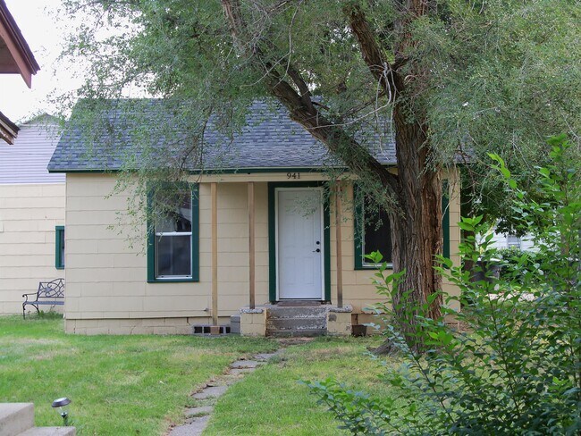 Building Photo - 941 N 23rd St