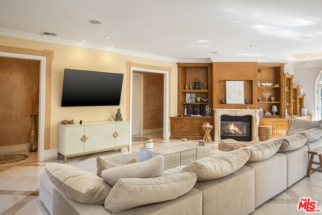 Building Photo - 3002 Hutton Pl