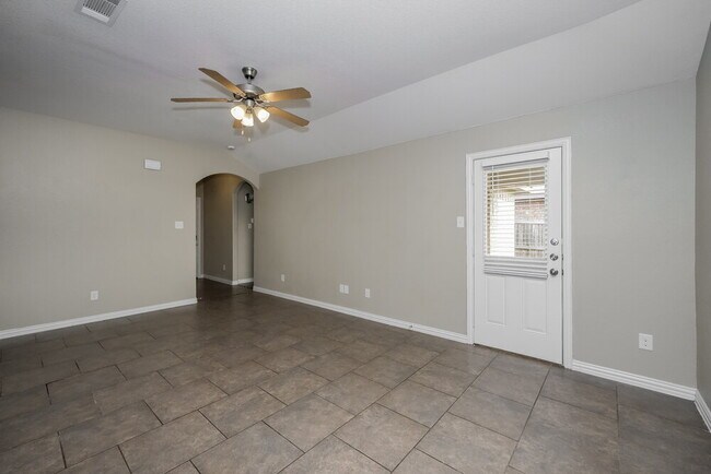 Foto del edificio - 7609 Rainbow Creek Dr
