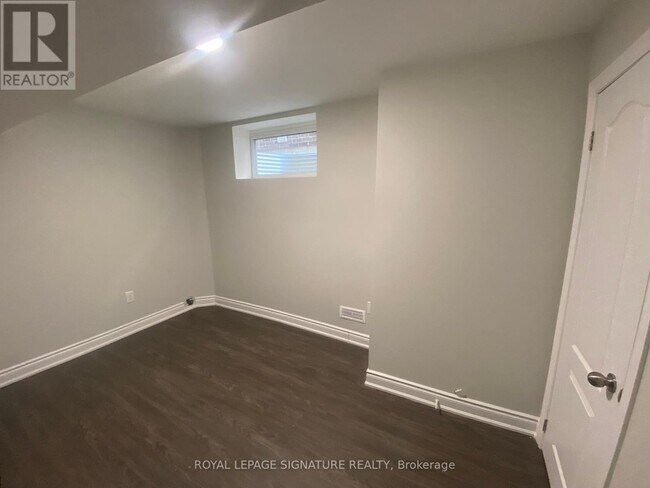 Photo du bâtiment - 487-3-R487 Aztec Dr