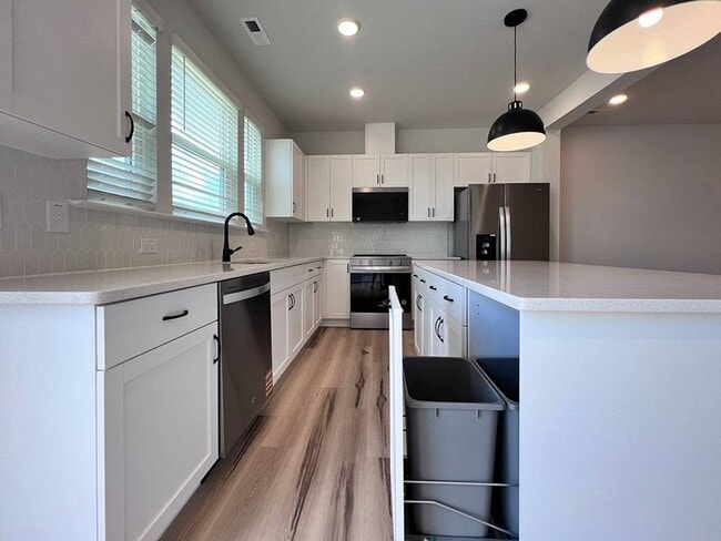 Foto del edificio - 139 Siebold St