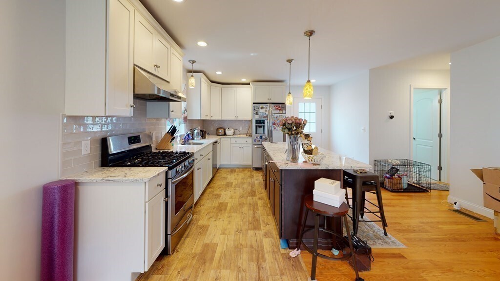 Primary Photo - 30 Woodruff Ave