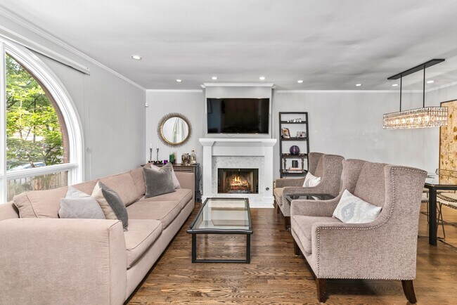 Foto del edificio - 819 W Willow St