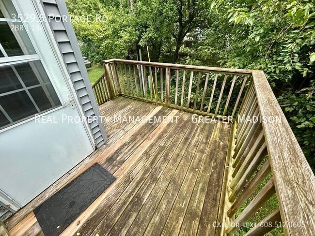 Foto del edificio - 3529.5 Portage Rd