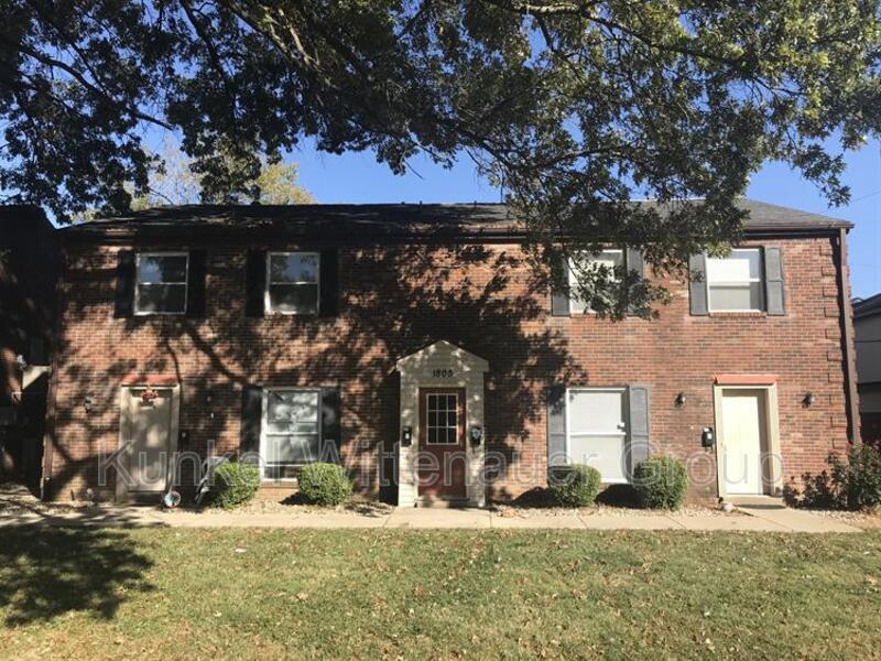 Primary Photo - 1805 Jamestown Rd