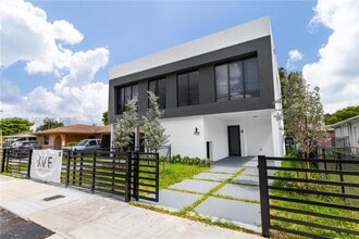 Building Photo - 921 NW 55th St