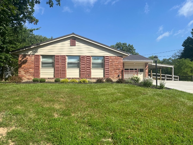 Building Photo - 4467 Glendale Dr