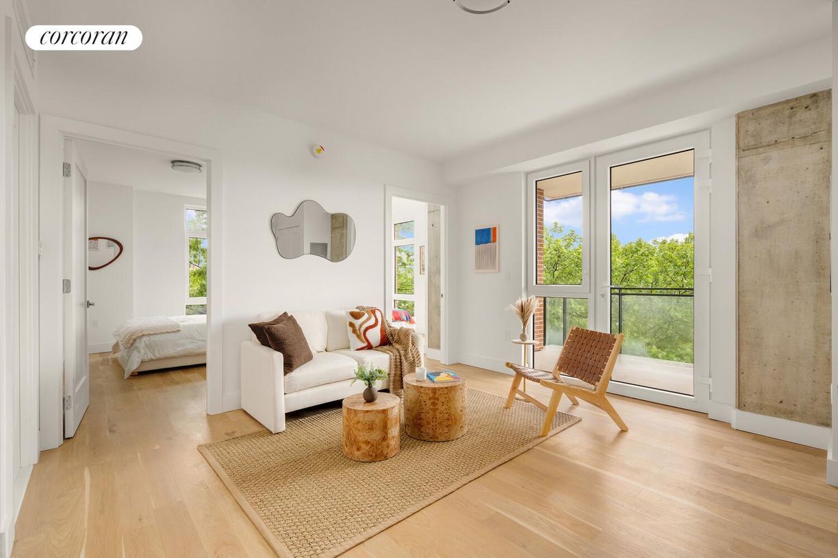 Foto principal - 585 Argyle Rd