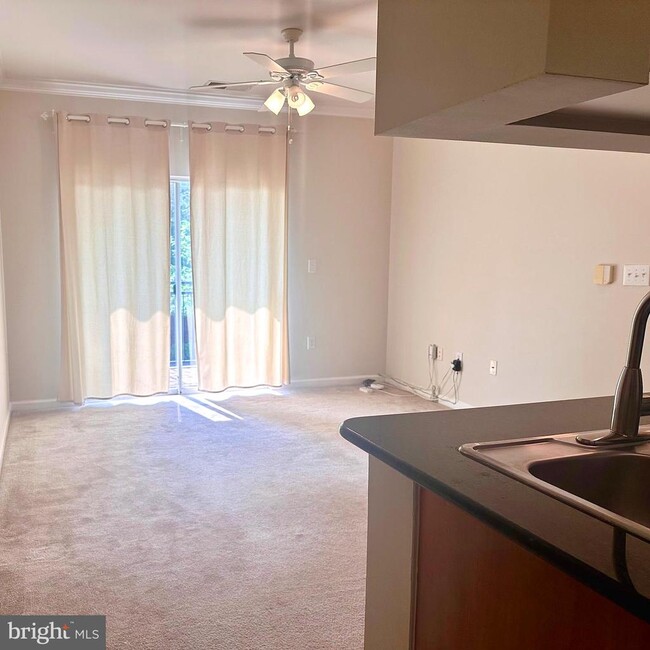 Building Photo - 4405 Weatherington Ln