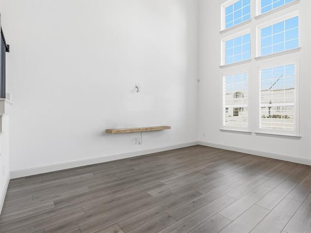 Foto del edificio - 3677 Wellesley Ave