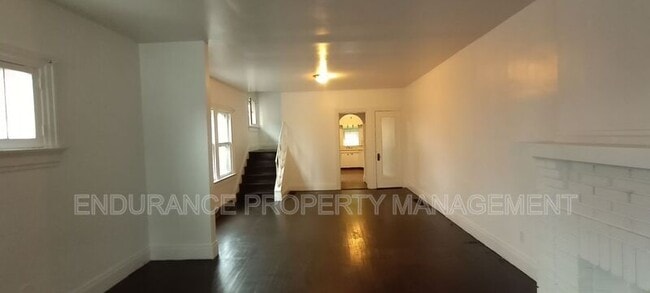 Building Photo - 46-48 Pinehurst Ave
