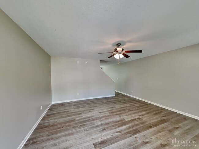 Building Photo - 241 Saskatoon Drive Hopkins SC