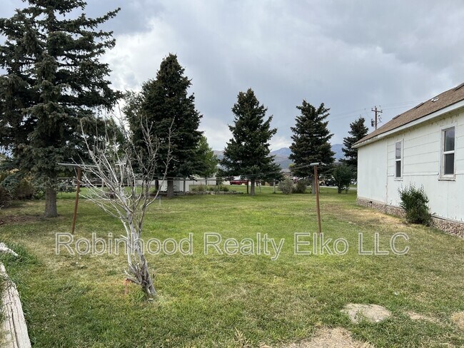 Foto del edificio - 380 Moor Ave