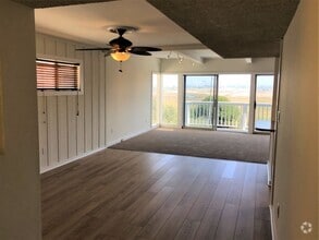 Building Photo - 6313-6315 Vista Del Mar