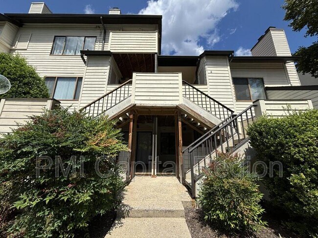 Building Photo - 9718 Hellingly Pl