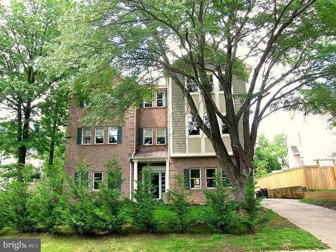 Foto principal - 1870 Kirby Rd