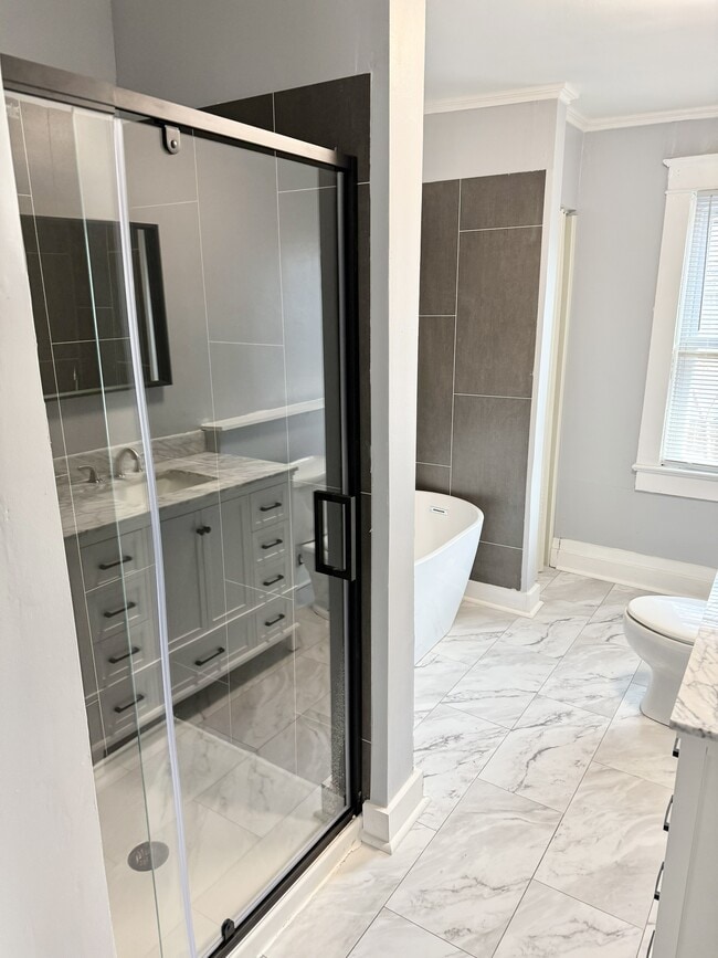 Bathroom 1 - 4206 Urn St House