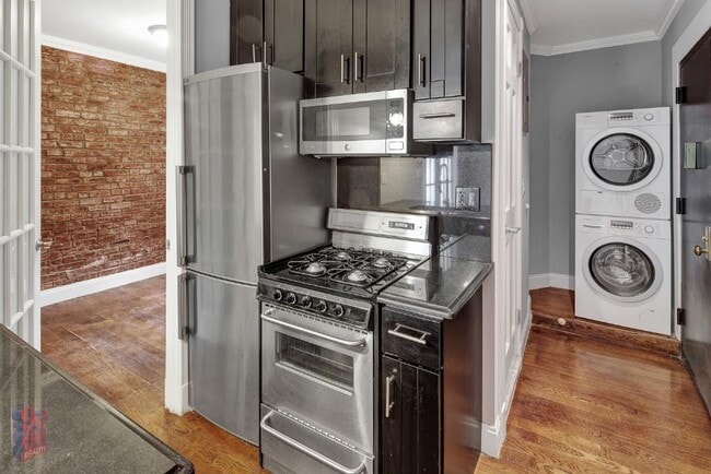 Foto del edificio - 314 E 106th St
