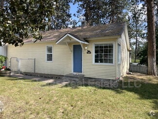 Building Photo - 9714 E 6th Ave