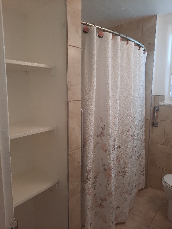 Building Photo - 512 Phoenix Ave