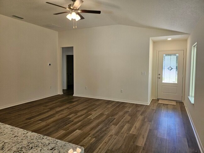 Building Photo - Great 3 Bedroom Home with New Everything!!!!!