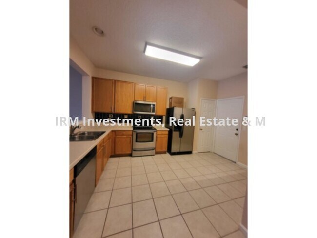 Foto del edificio - 3 bed 2.5 bath Townhome LOFT